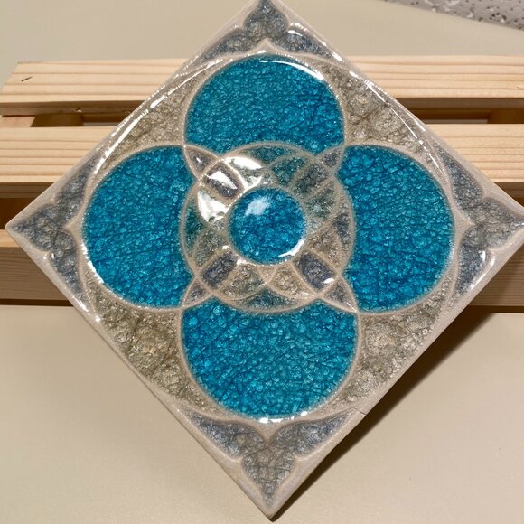 Trikeenan Tileworks Geometric Glass & Ceramic Tile Trivet - Picture 2 of 5